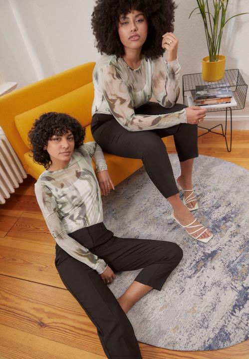 naiset chinot mustat Anna Field V2HT597